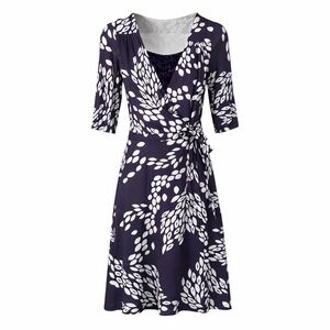 H&M Wrap Dress size 4
Item #C05